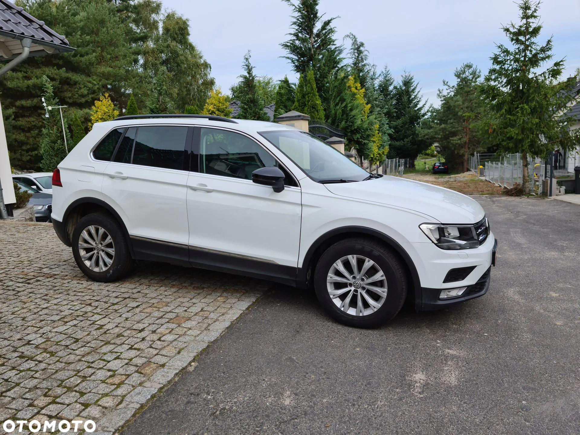 Volkswagen Tiguan 2.0 TDI BMT SCR 4Mot Comfortline DSG - 4