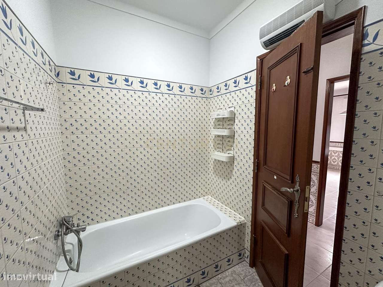 Apartamento T2 com Vista Panorâmica em Amora, Seixal-15