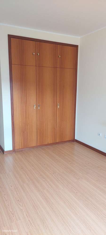 T1 Valongo com lugar garagem - Grande imagem: 3/10