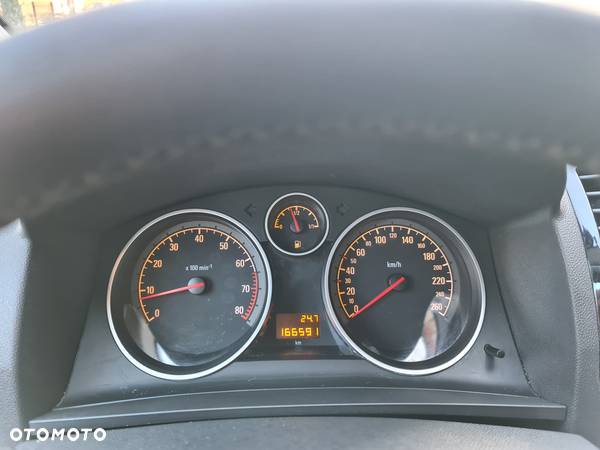 Opel Zafira 1.8 Cosmo - 30