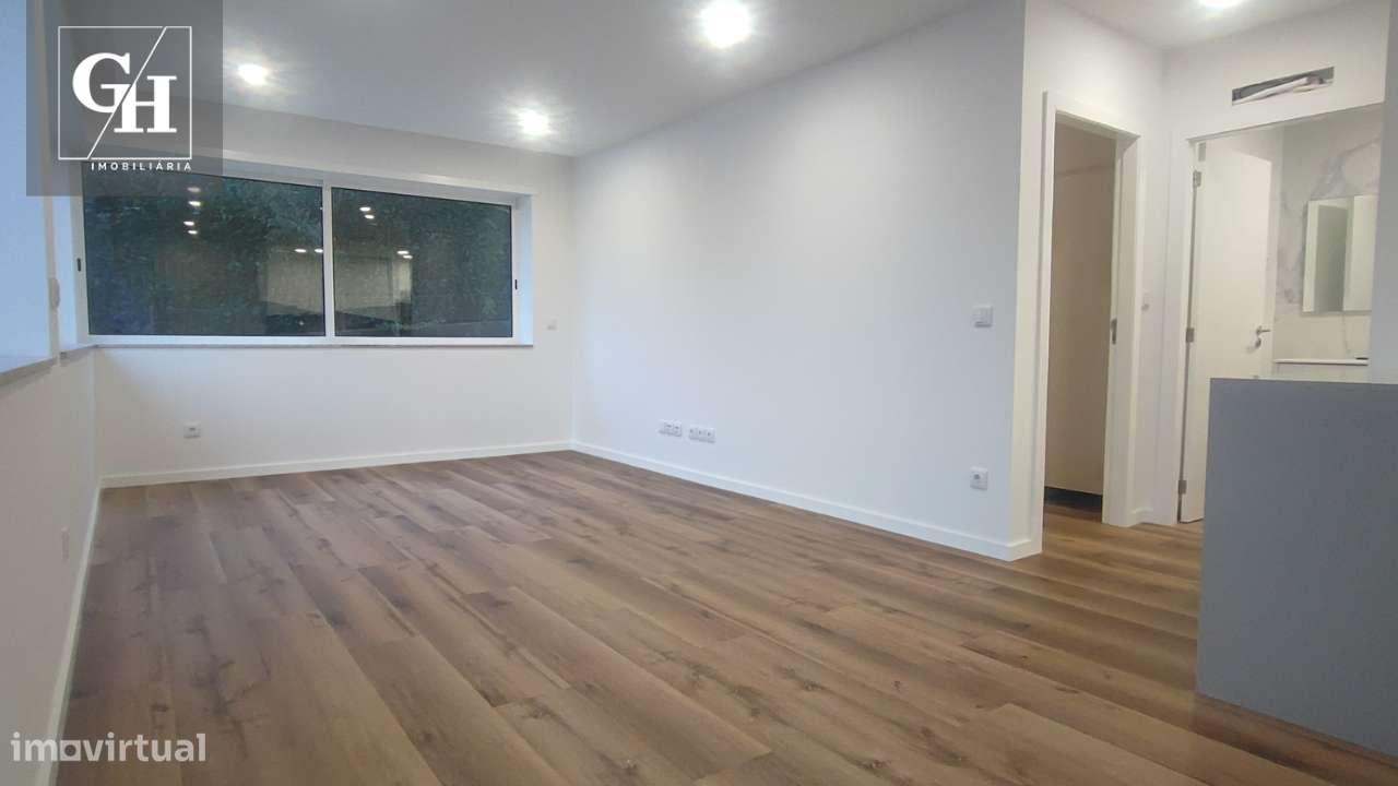 T1 Remodelado em Calendário - Grande imagem: 2/19