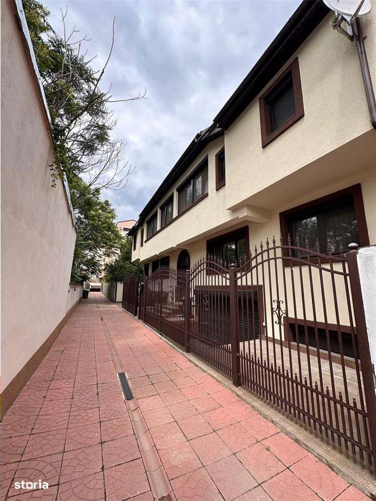 Vanzare imobil nou | Eminescu - Mosilor - Fainari | teren 246 mp | gar - Imagine principală: 4/20