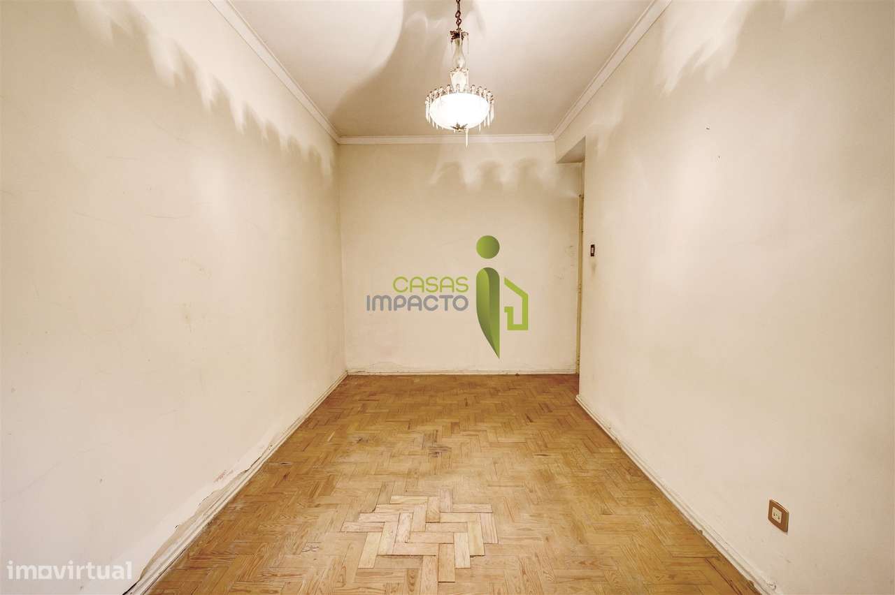 Apartamento T3 com terraço em Agualva-Cacém-17