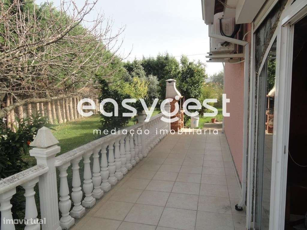 Turismo rural com moradia T6 inserida numa paisagem única no Fundão - Grande imagem: 4/33