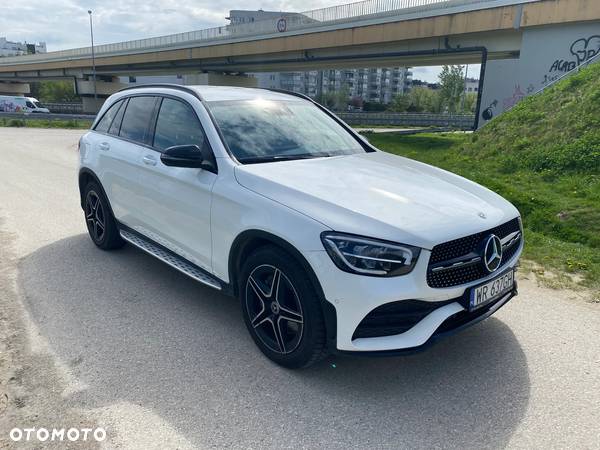 Mercedes-Benz GLC 220 d 4-Matic - 3