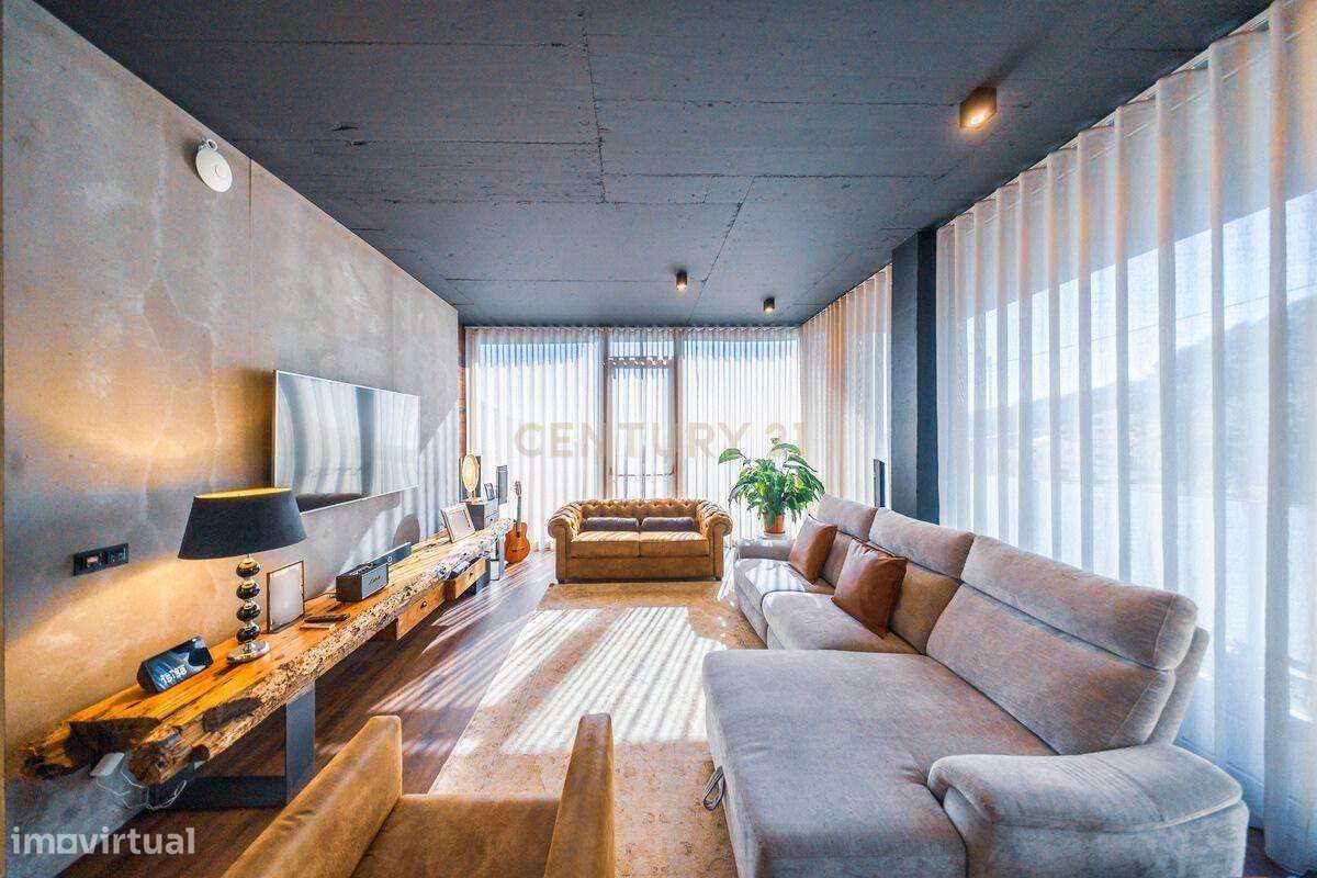 Moradia T3 de Luxo com Design e Personalidade - Monte / Funchal-8