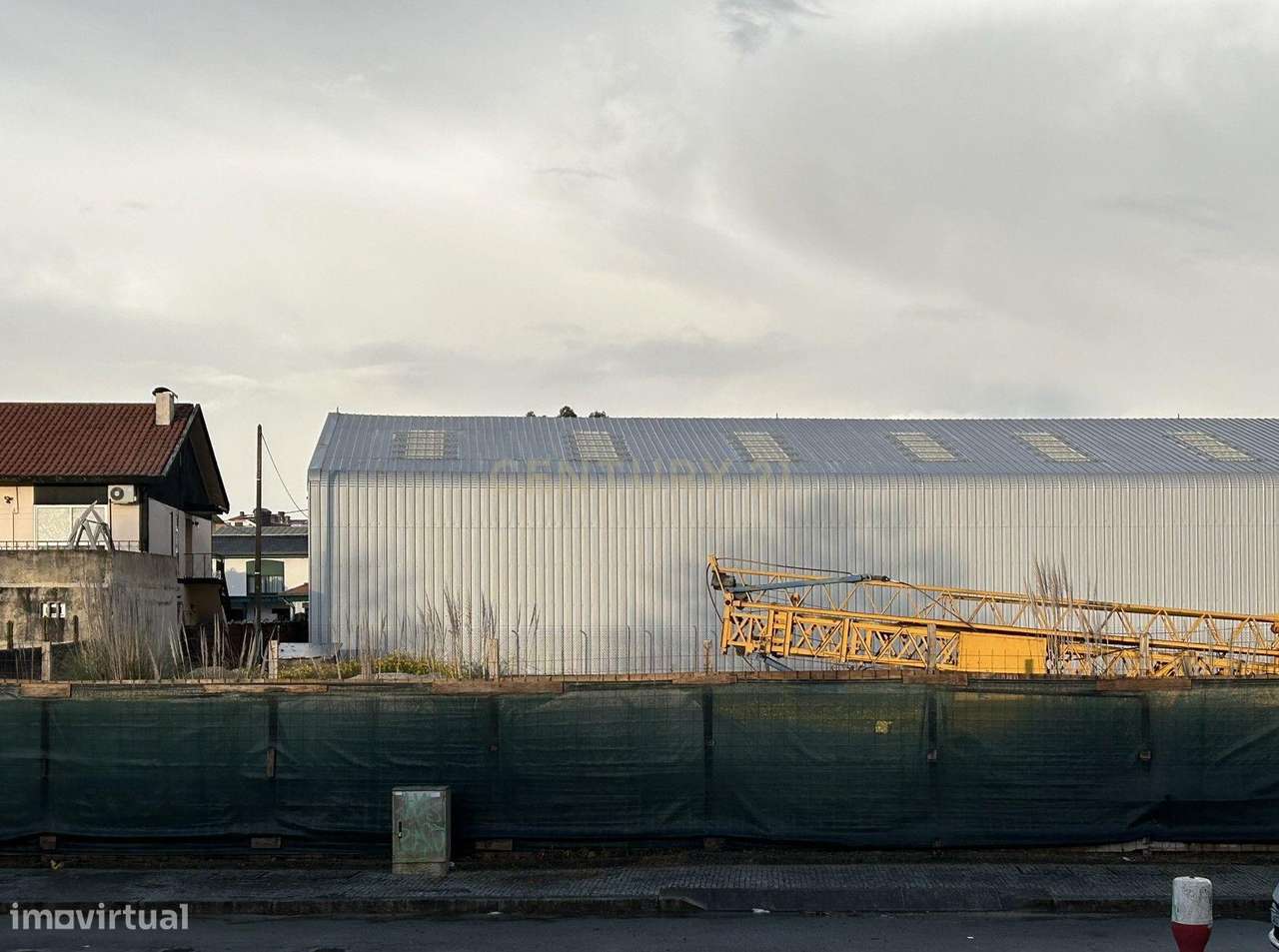 Lote 1 junto à Rua Oriental e A28, para construção de moradia - Grande imagem: 5/17