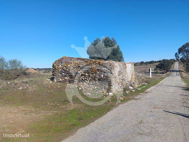 RUÍNA PARA RECUPERAR - CERROS REGUENGOS DE MONSARAZ-6