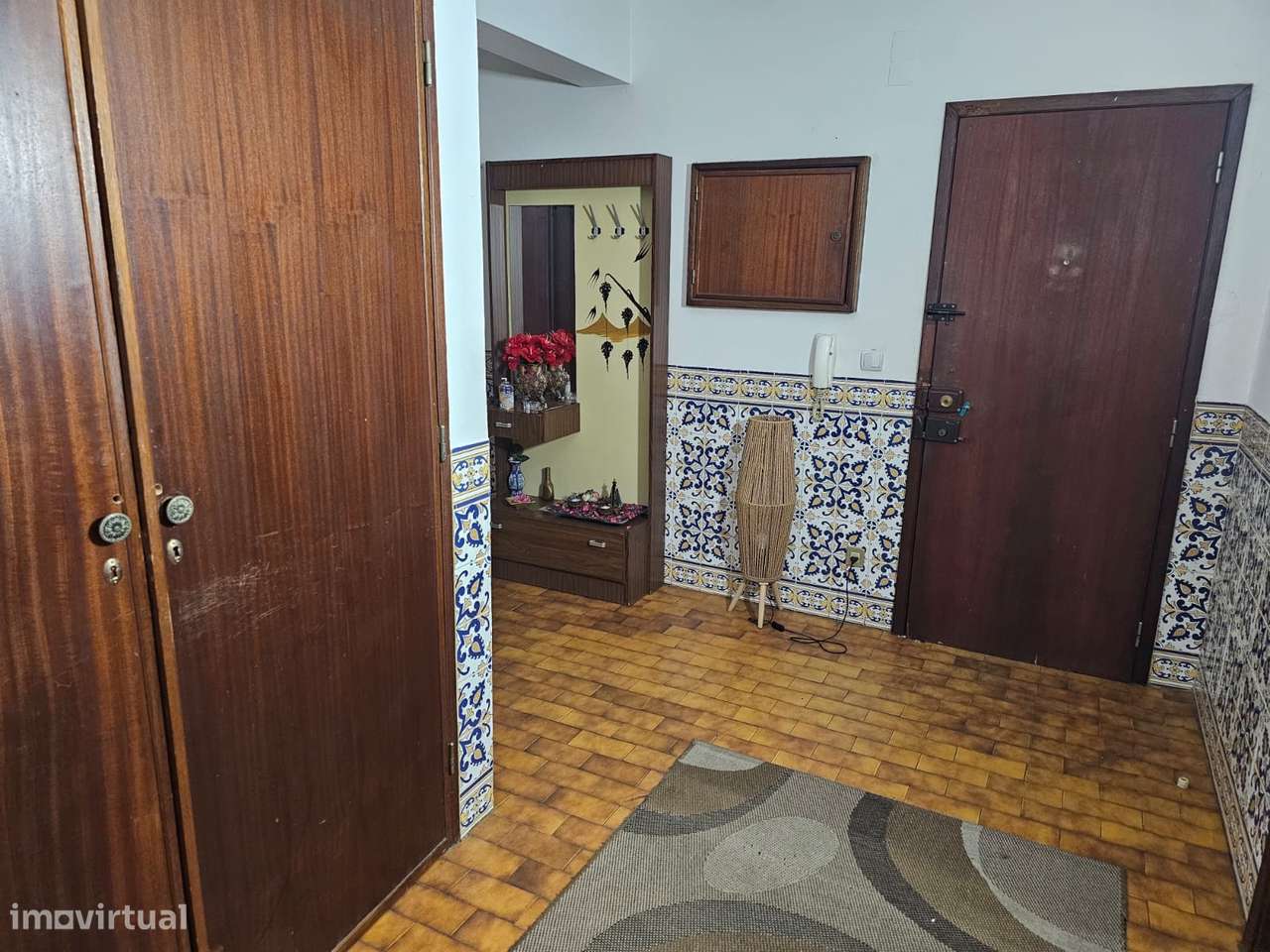 ARRENDA-SE T2 – Rés-do-Chão | Entroncamento (Rua Fernando Pessoa) - Grande imagem: 4/8