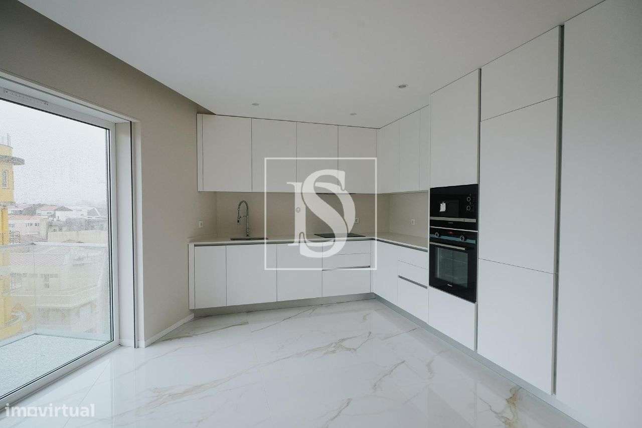 Apartamento T4 duplex novo – Centro Póvoa de Varzim - Grande imagem: 4/26