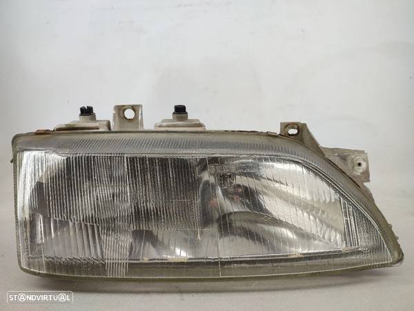 Optica Farol Direita Drt Ford Escort Vi (Gal, Aal, Abl) - 1