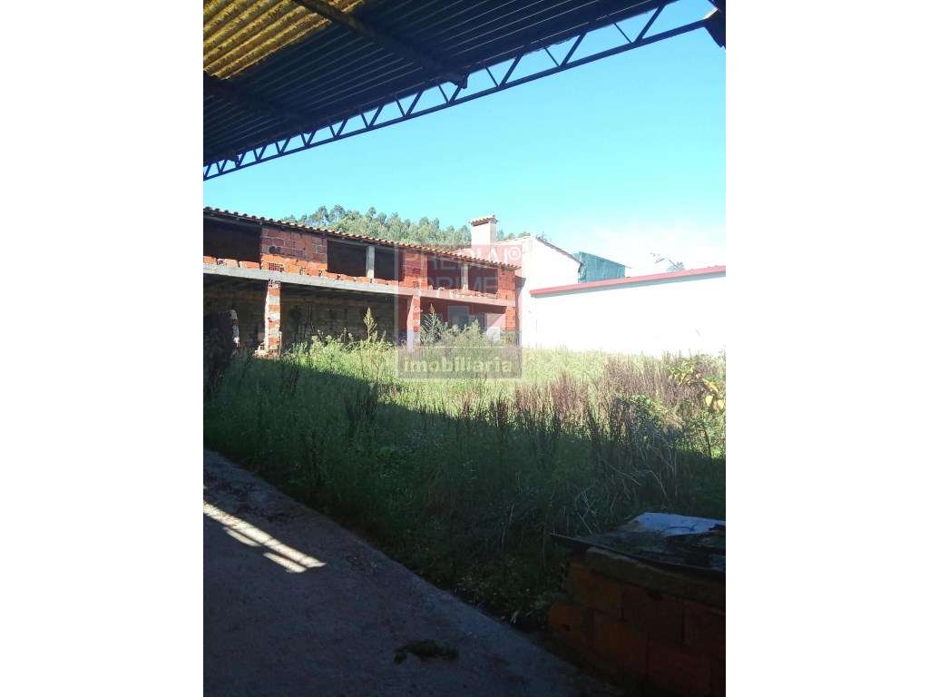 Moradia T3 em São João de Loure-26