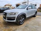 Audi Q7 3.0 TDi Exclusive Tiptronic - 2