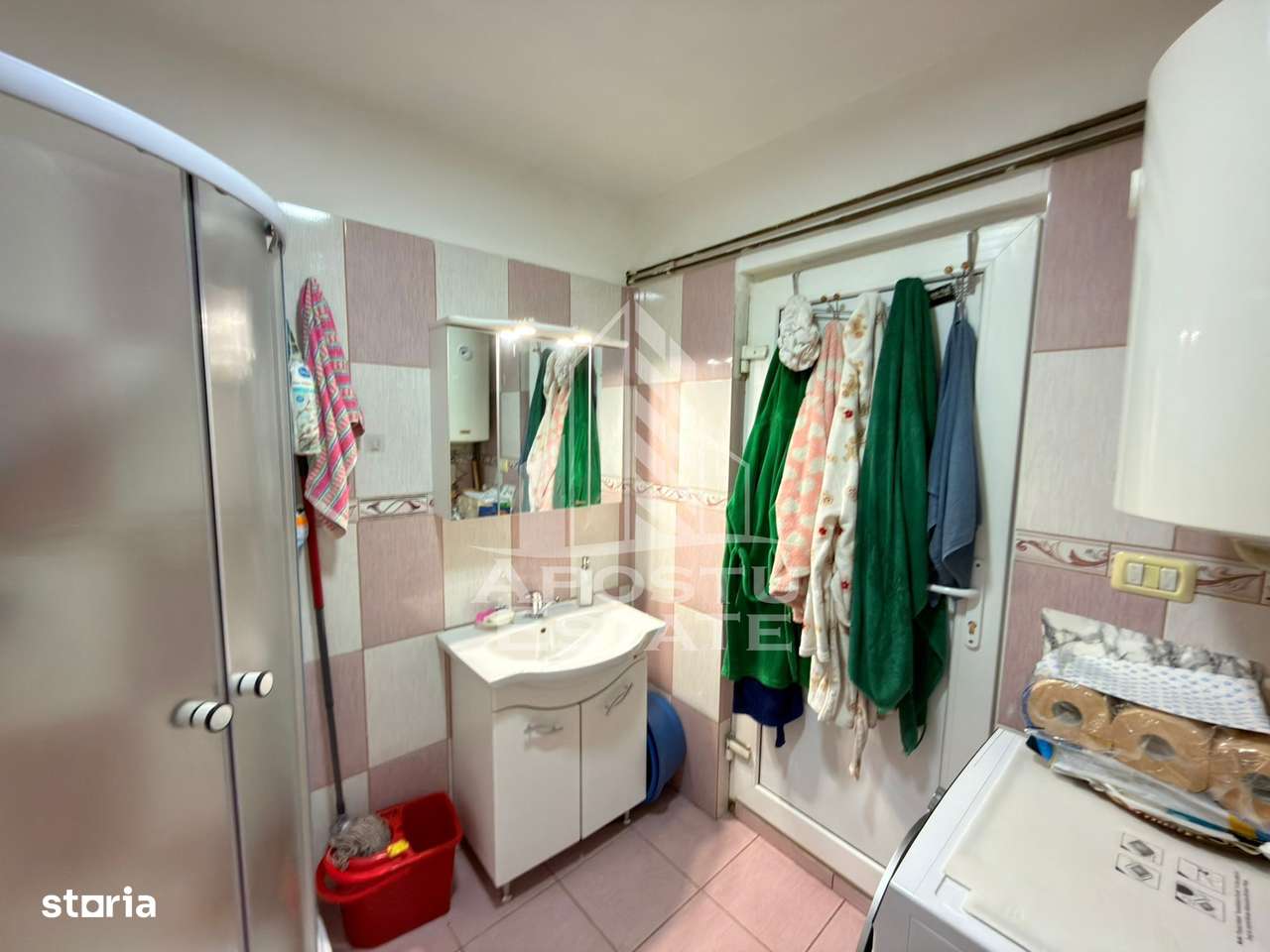 Apartament cu 2 camere si pod la casa cu curte comuna, zona Mehala - Imagine principală: 5/6