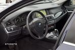 BMW Seria 5 520d Touring - 28