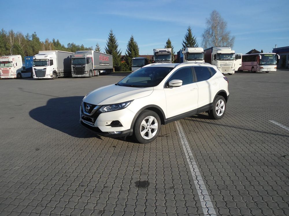 Nissan Qashqai II 1.2 DIG-T N-Connecta Xtronic 2017