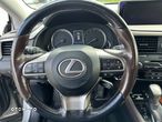 Lexus RX - 8