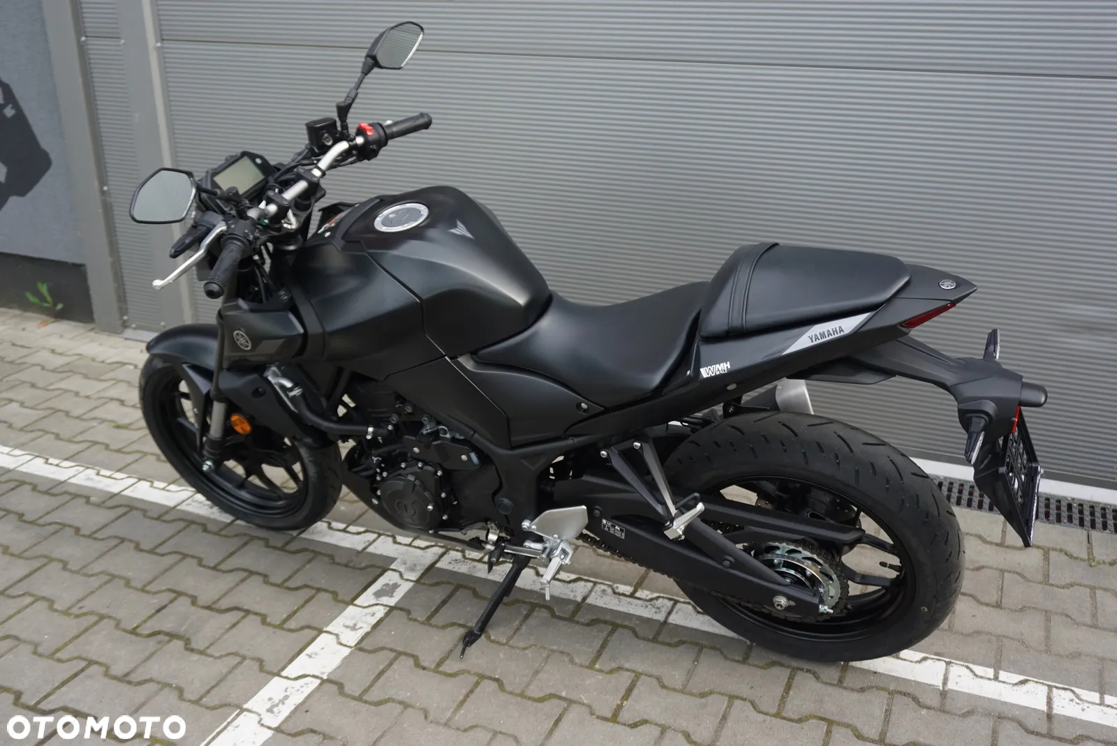 Yamaha MT - 16