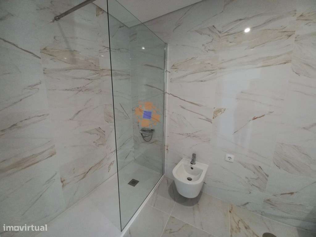 Apartamento T3 a estrear situado em Santa Marta do Pinhal-10