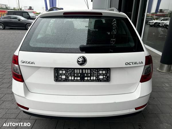 Skoda Octavia - 5