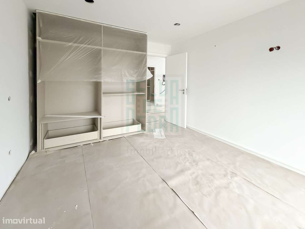 Moradia de 3 frentes V4 Famalicão-20