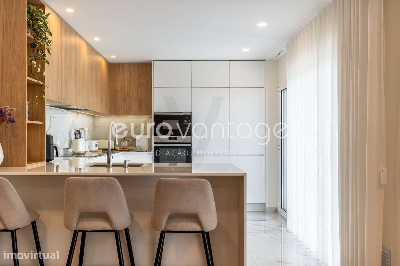 Apartamento T3 de Excelentes áreas-17