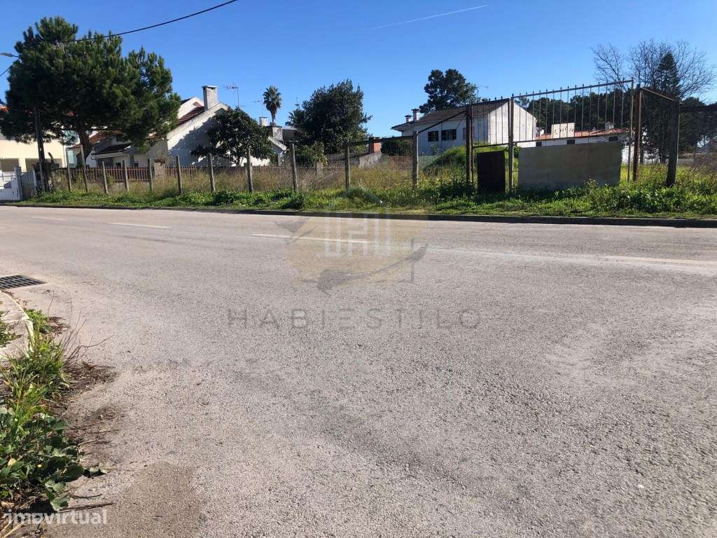 Excelente Lote com 2520m2 na Aroeira-10