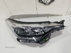 Far dreapta Toyota CHR An 2019 2020 2021 2022 cod 81110-F4180 FULL LED - 14