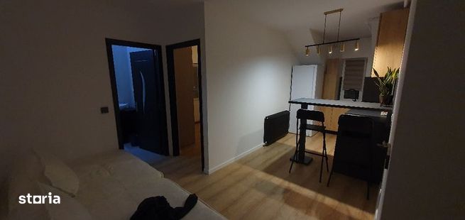 Apartament 1 camera, bradet