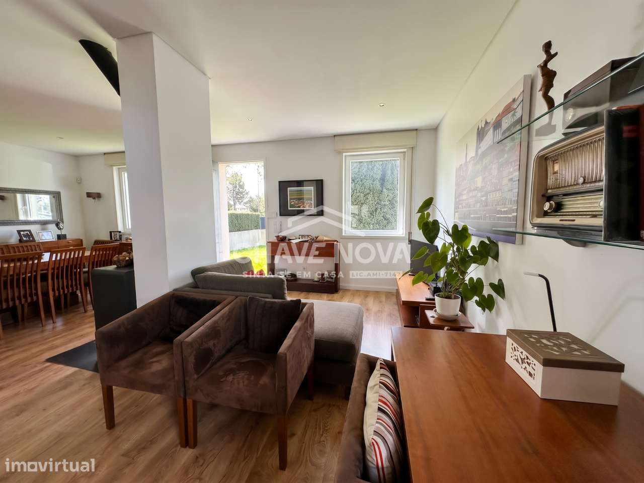 Moradia Geminada V2+1 c/ Logradouro na Senhora da Hora-3