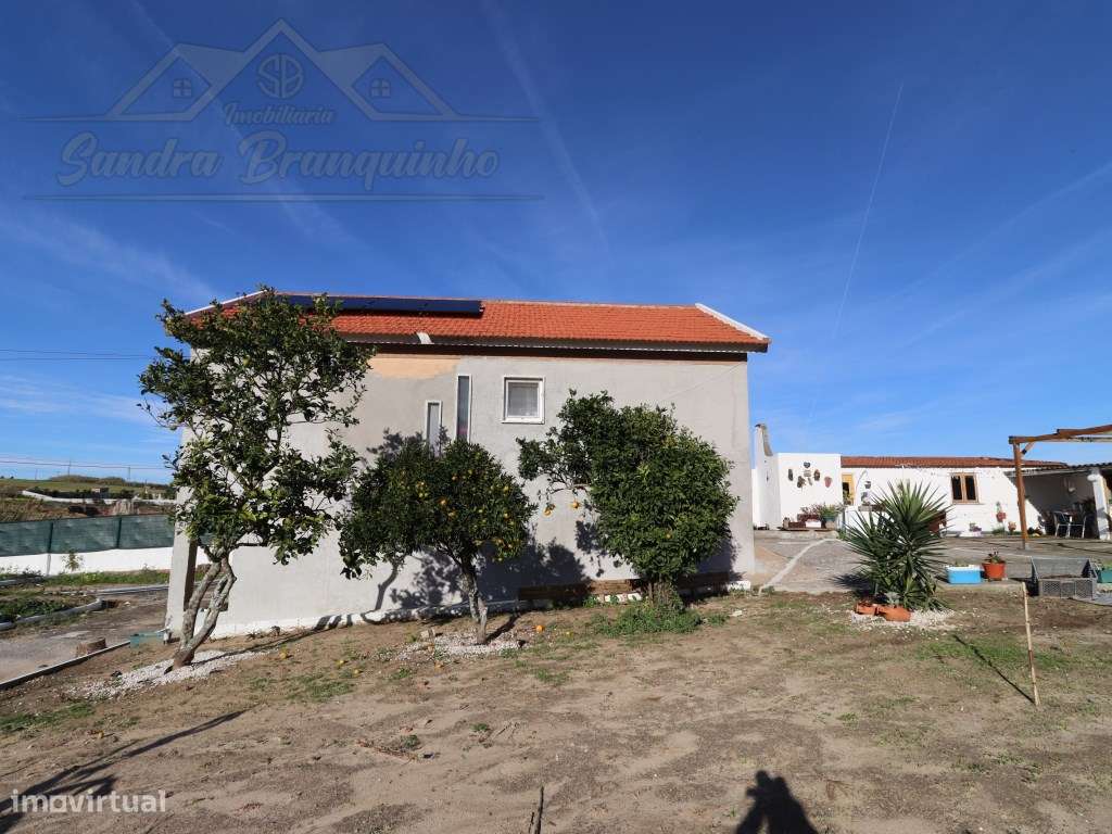 Moradia T3 em lote de 2800m2-7