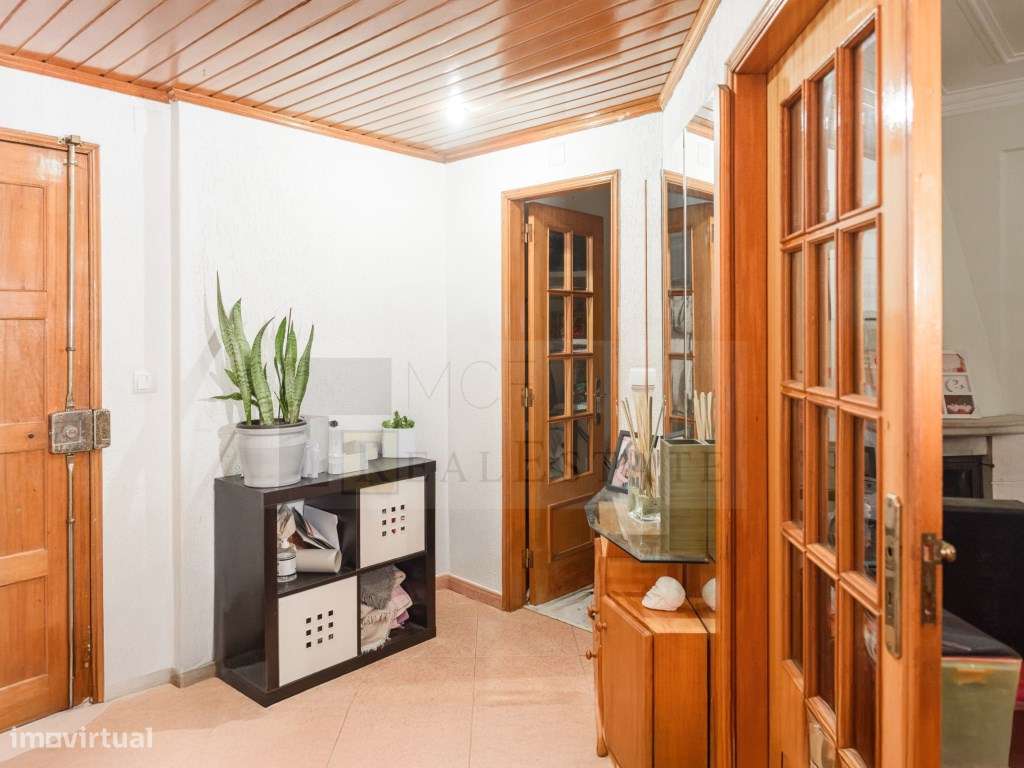 Apartamento T2 - Vale Mourão, Rio de Mouro-12