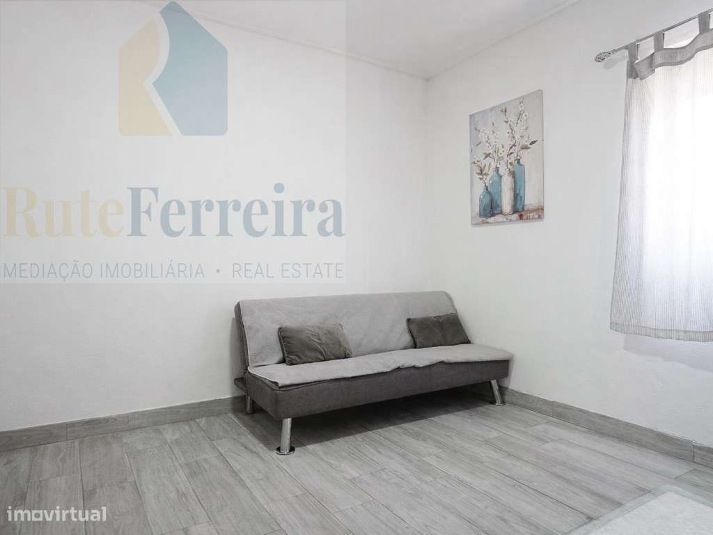 Moradia T2 com espaço exterior localizada junto à cidade de Torres ...-20