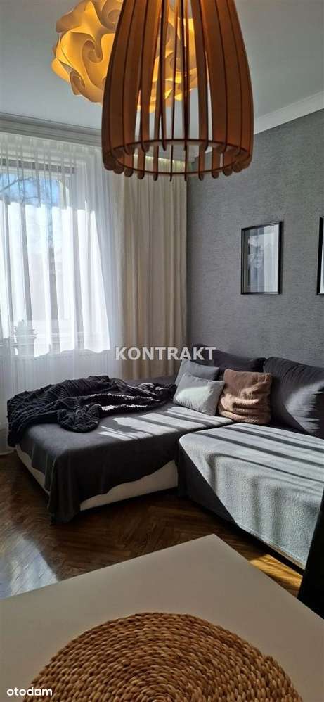 Duże 4 pokojowe mieszkanie w Oświęcimiu-1