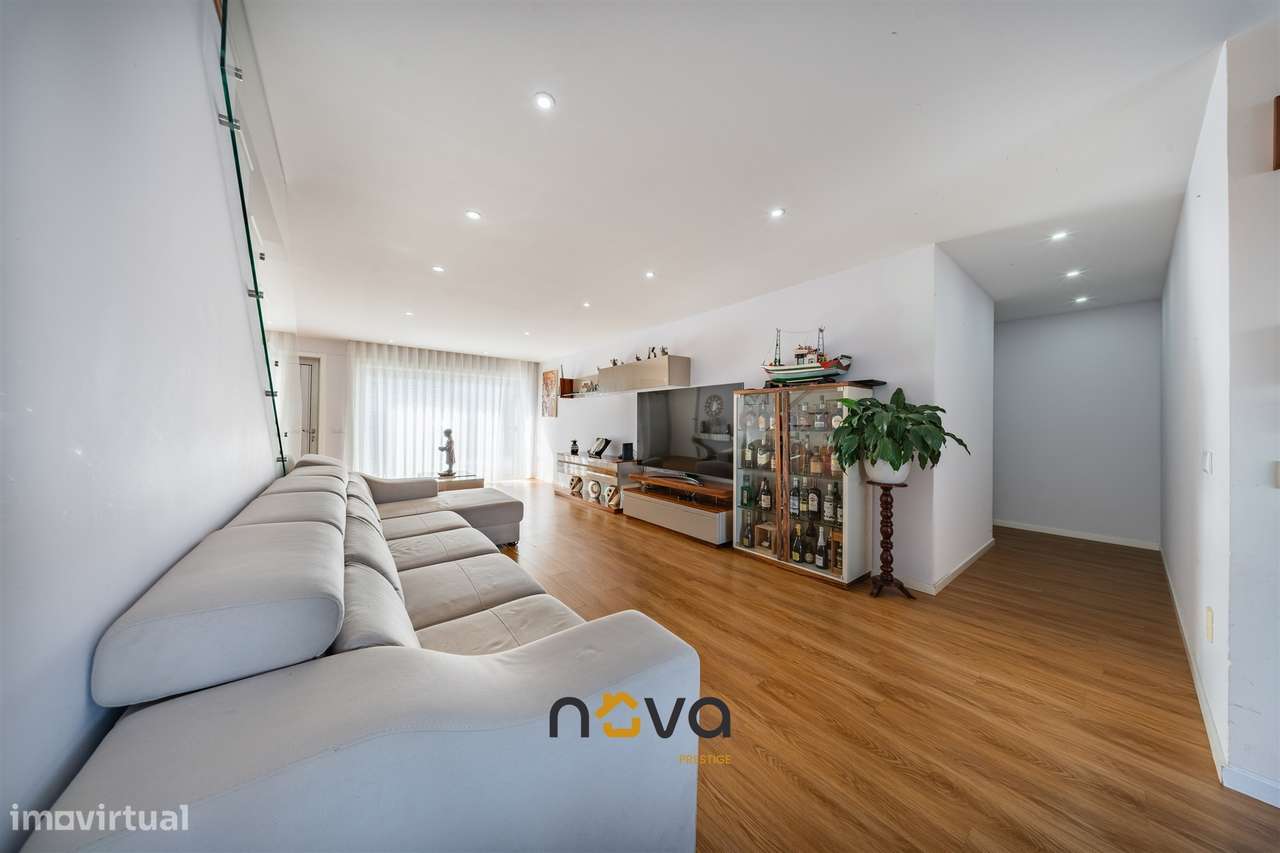 Moradia Geminada T3 em Palmeira de Faro, Esposende-3