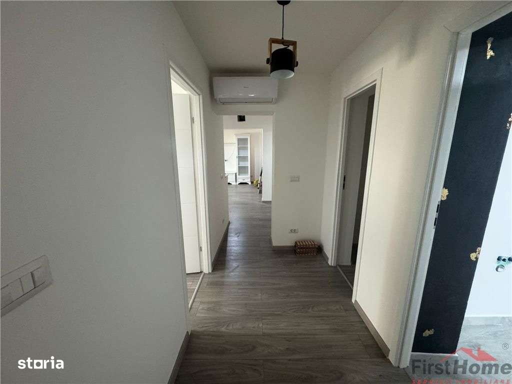 Ap 4 cam transformat in 3, et 1, renovat complet, zona Inspectoratul S-16