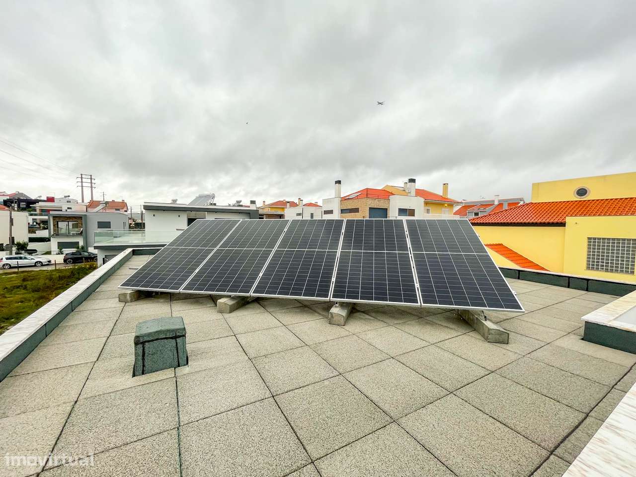 Moradia T4 com Piscina - Santa Iria de Azoia (Bairro da Salvação)-39