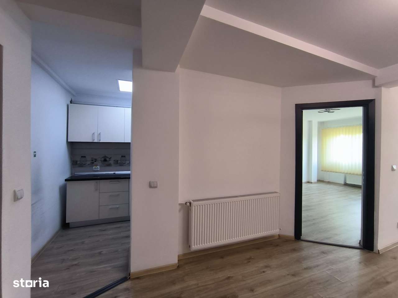 Apartament 3 camere de vanzare Bld Corbeliu Coposu - Imagine principală: 3/16