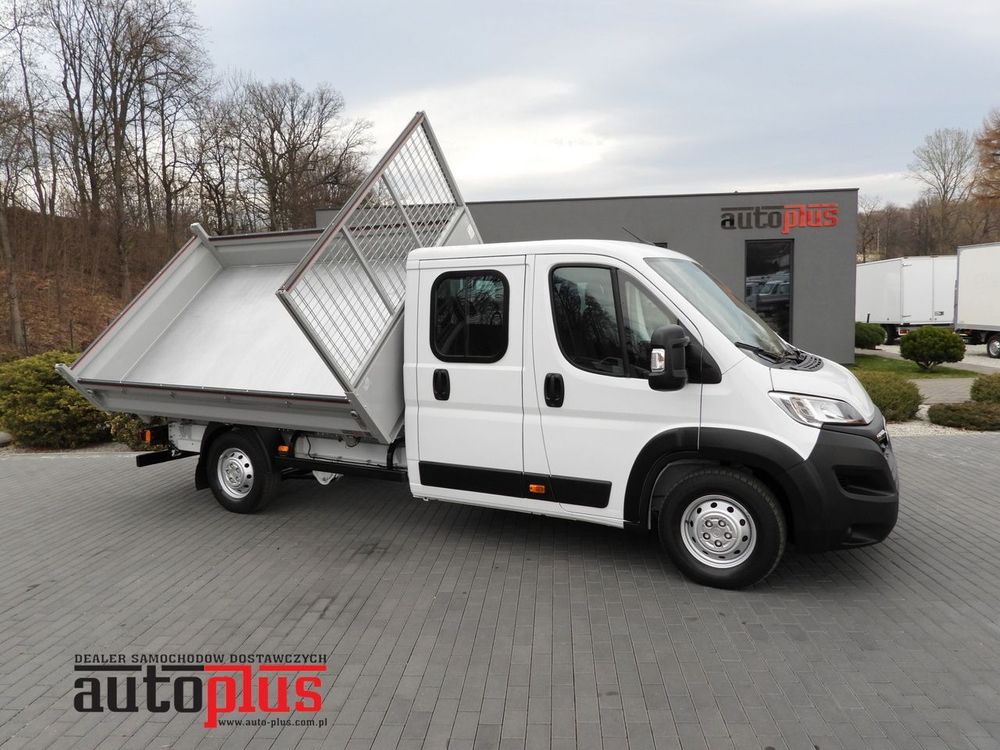 Opel Movano 2023