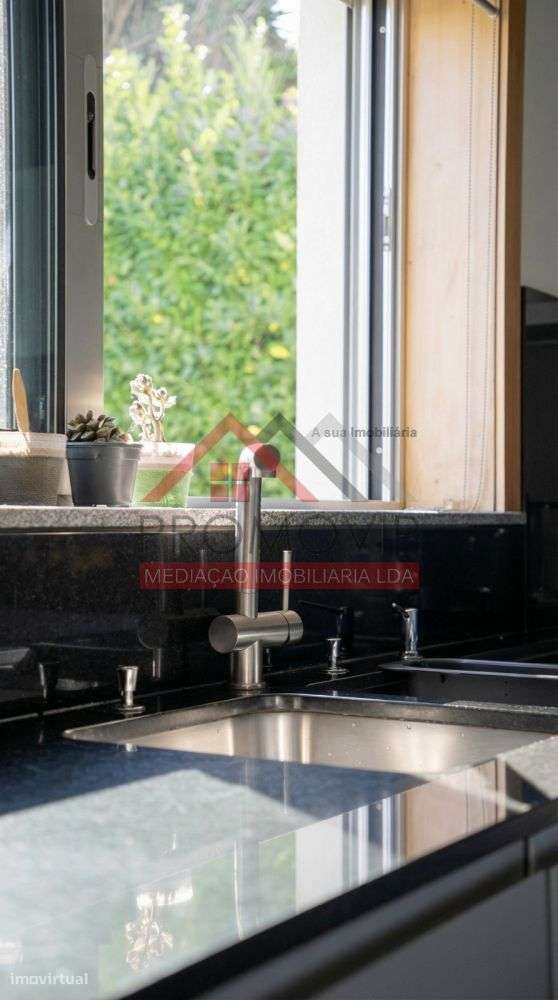 Moradia T4 Rebordões Santo Tirso-7