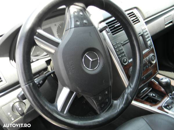 Dezmembrari  Mercedes-Benz B-CLASS (W245)  2005  > 2011 B 200 CDI (24 - 17