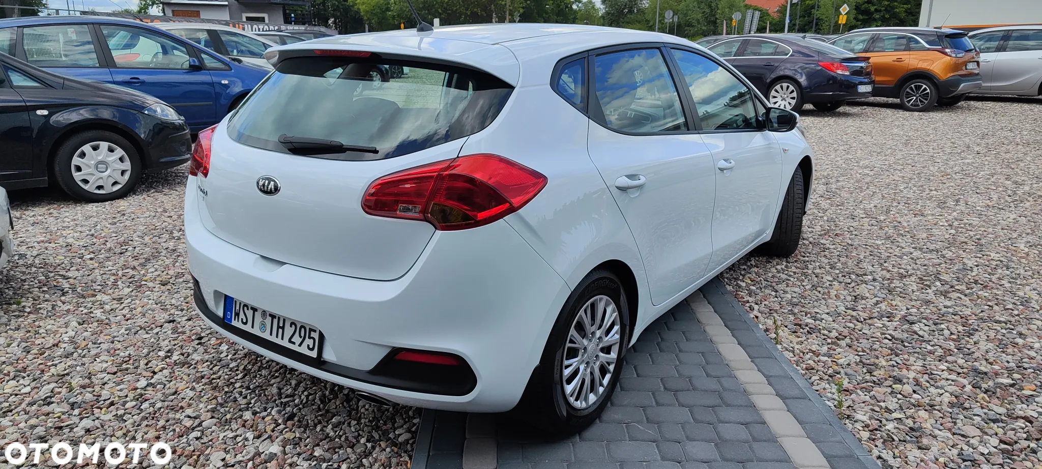 Kia Ceed 1.4 CVVT Attract - 9