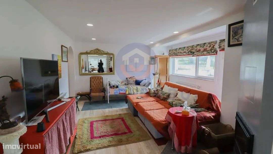 Moradia T4 em Macieira de Alcôba - Grande imagem: 5/15