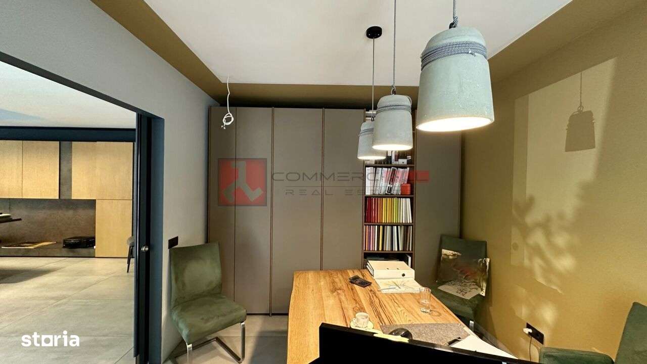 SPATIU COMERCIAL 78 MP - CENTRUL CIVIC - SUPRAFATA VITRATA GENEROASA - Imagine principală: 3/10