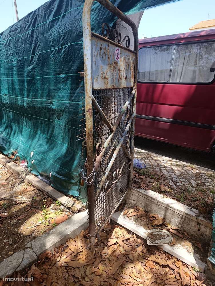Apartamento – Charneca de Caparica e Sobreda - Mais