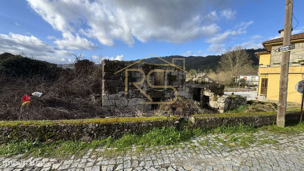 Ruina | Corgo, Celorico de Basto - Grande imagem: 4/12