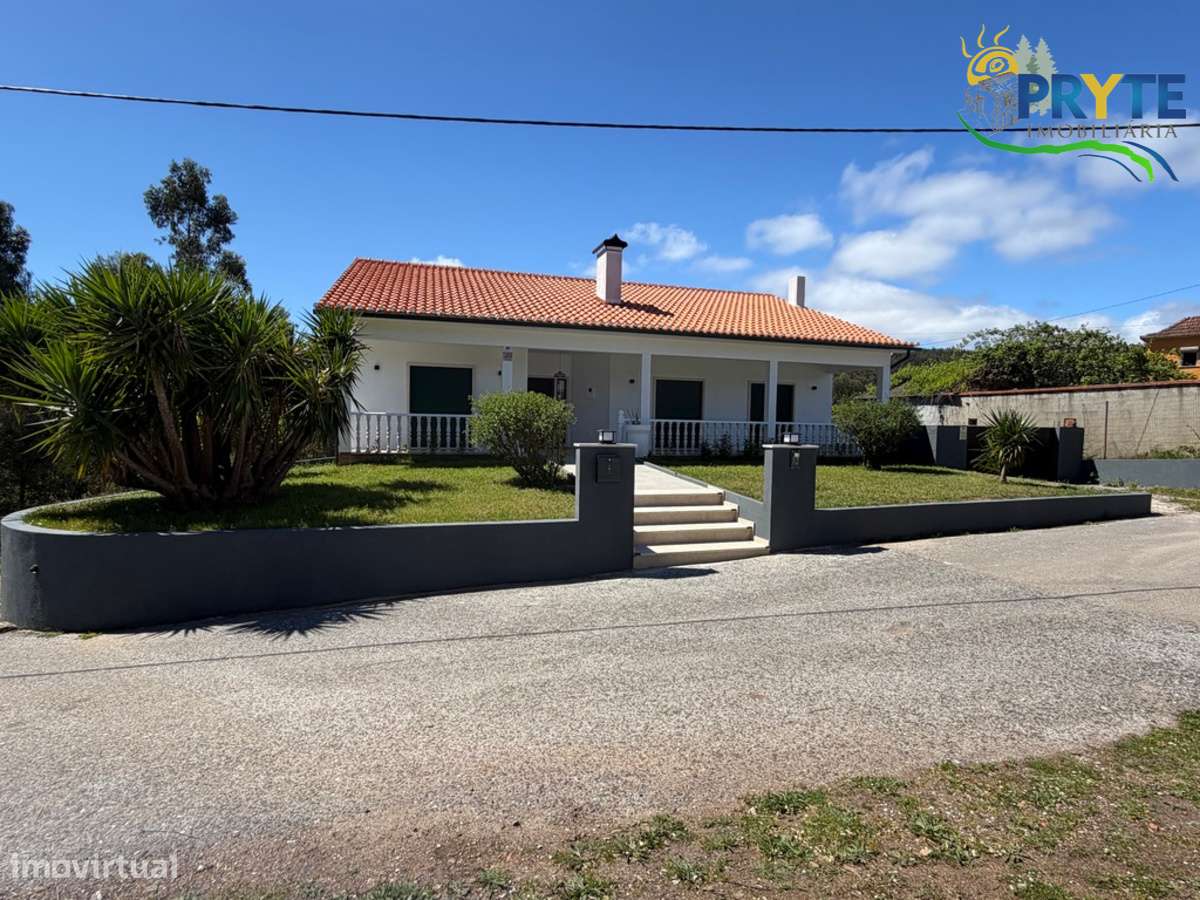 Moradia em Excelentes Condições com Amplo Terreno - Oportunidade Única - Grande imagem: 5/60