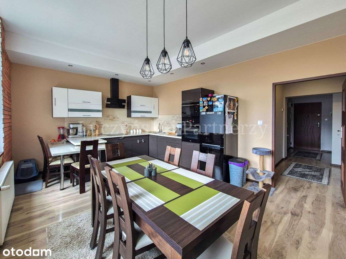 Piękne M2 + kawalerka+  garaż + ogród-8