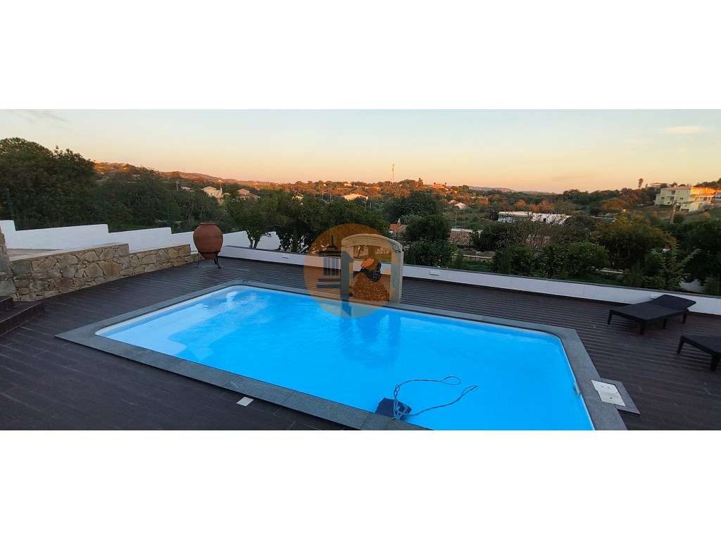 Moradia de Excelência T5 com piscina com vista campo e mar. - Grande imagem: 4/52