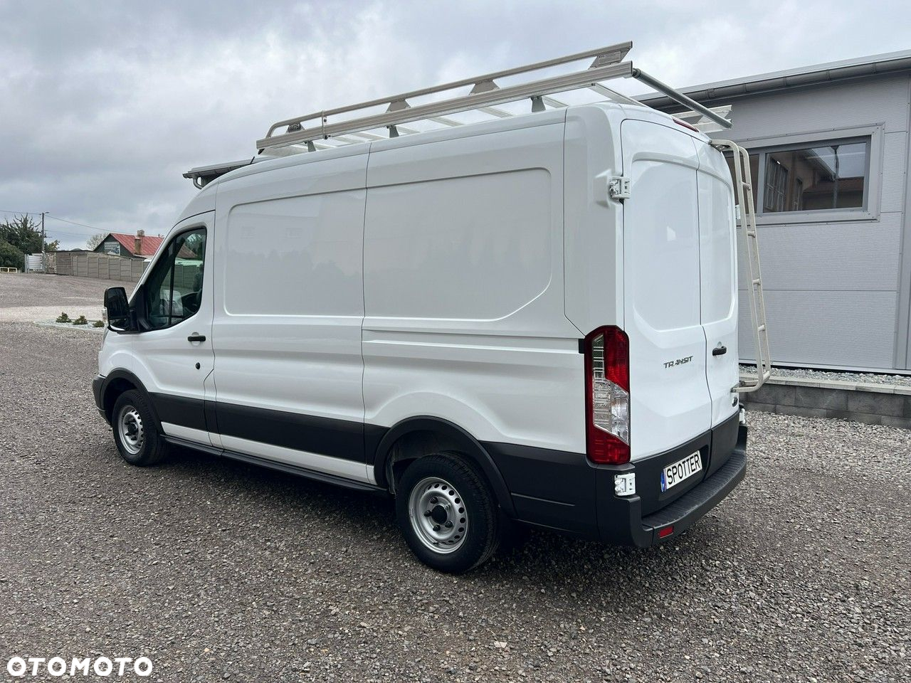 Ford Transit - 8